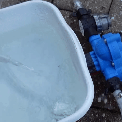 RV Pre-pressurized Water Accumulator Tank